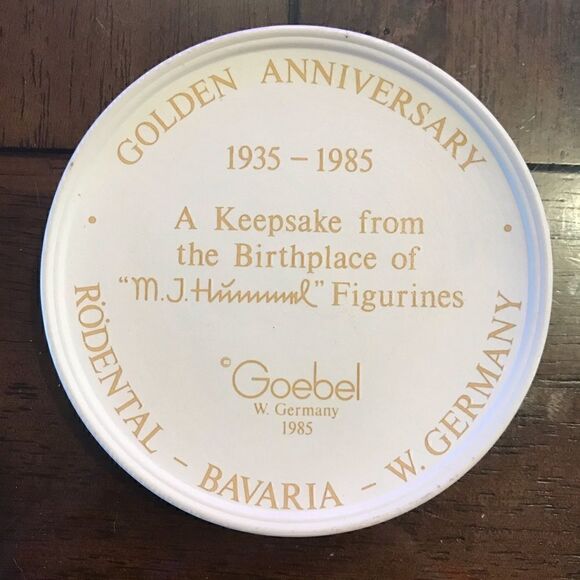 Goebel MJ Hummel Collectors Plate Porcelain - Picture 3 of 5